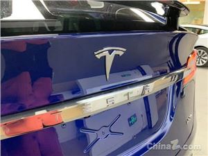 新买一个月的特斯拉model Y！车主：行驶中失去动力